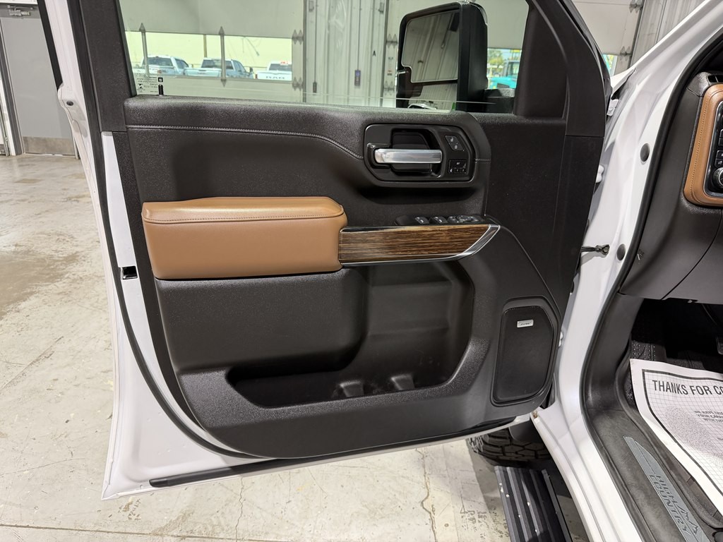 2023 Chevrolet Silverado 1500 Image 13