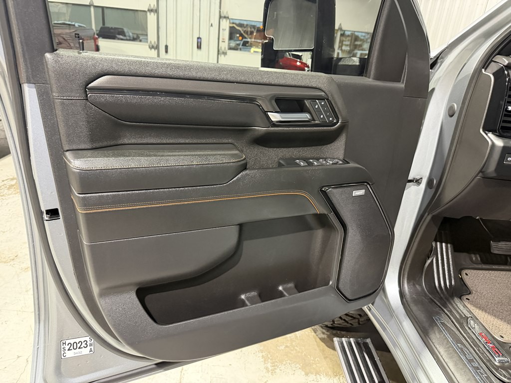 2024 GMC Sierra Image 14
