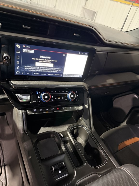 2024 GMC Sierra Image 17