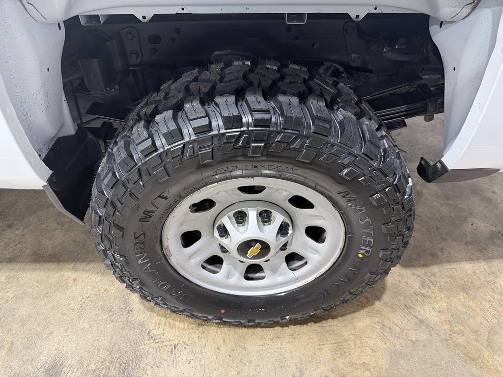 2017 Chevrolet Silverado 1500 Image 4
