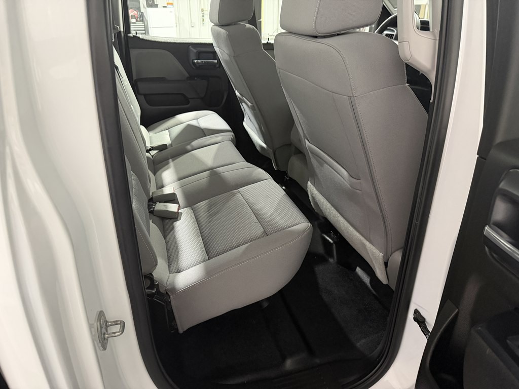 2017 Chevrolet Silverado 1500 Image 9