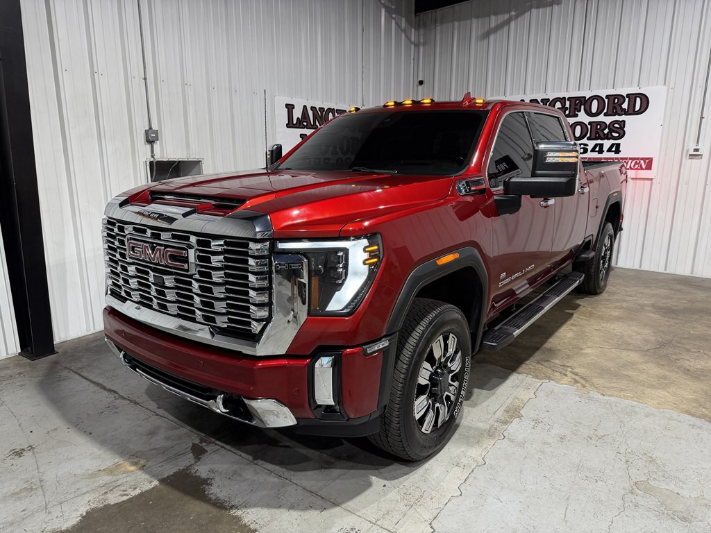 2024 GMC Sierra Image 2