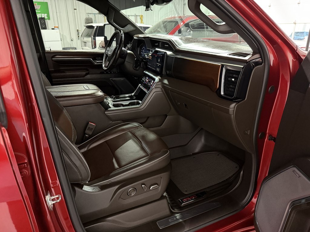 2024 GMC Sierra Image 11