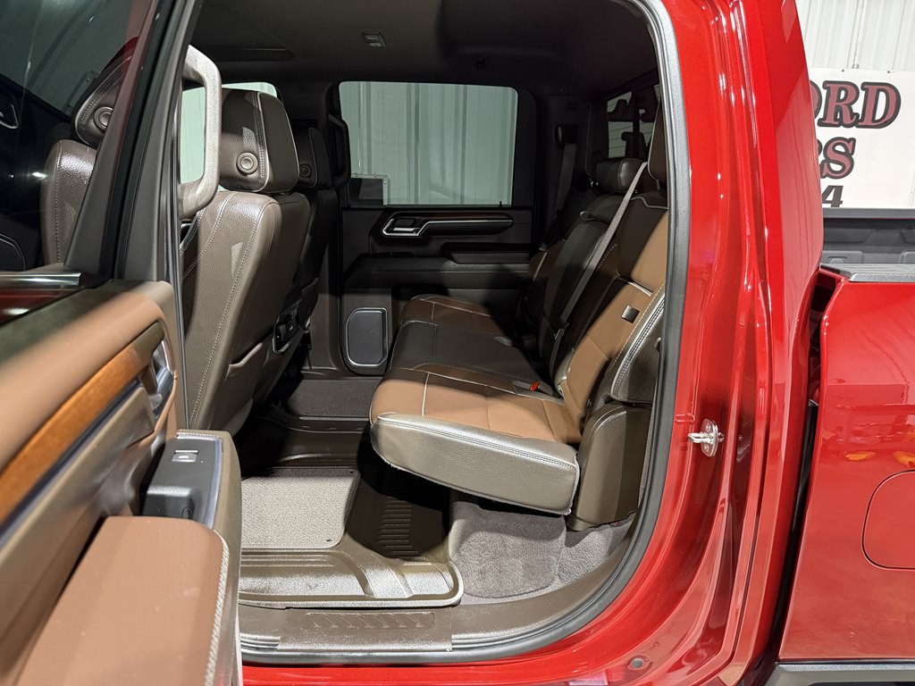 2024 GMC Sierra Image 13