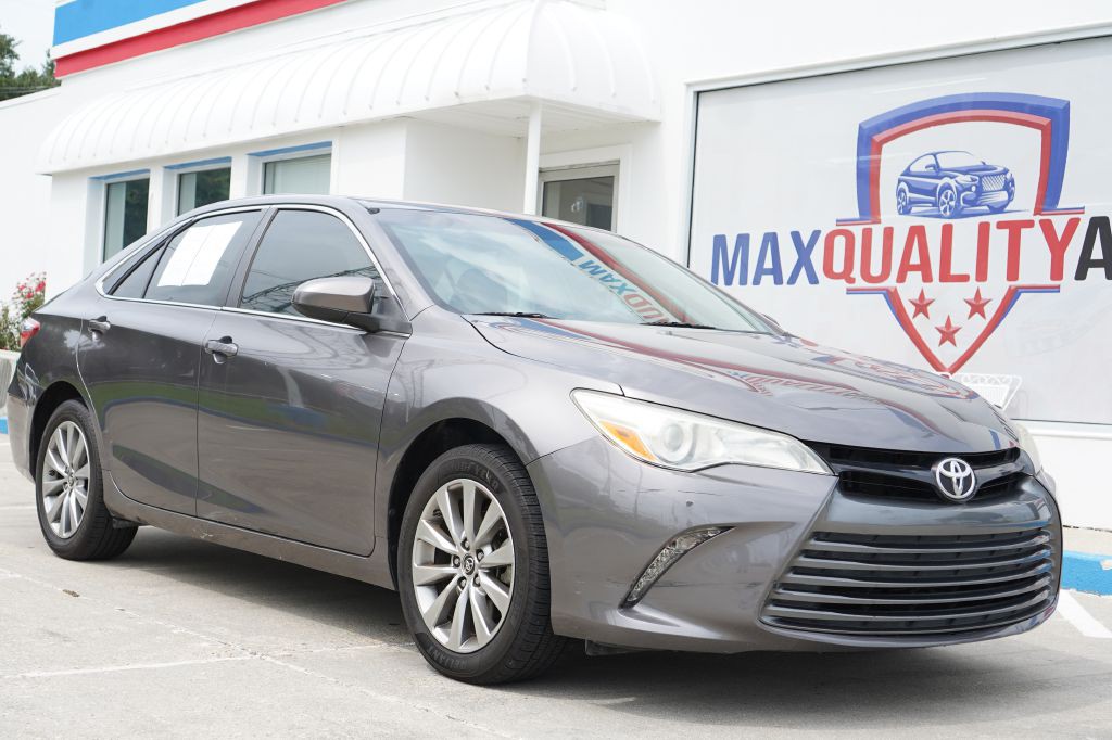 2015 Toyota Camry Image 4
