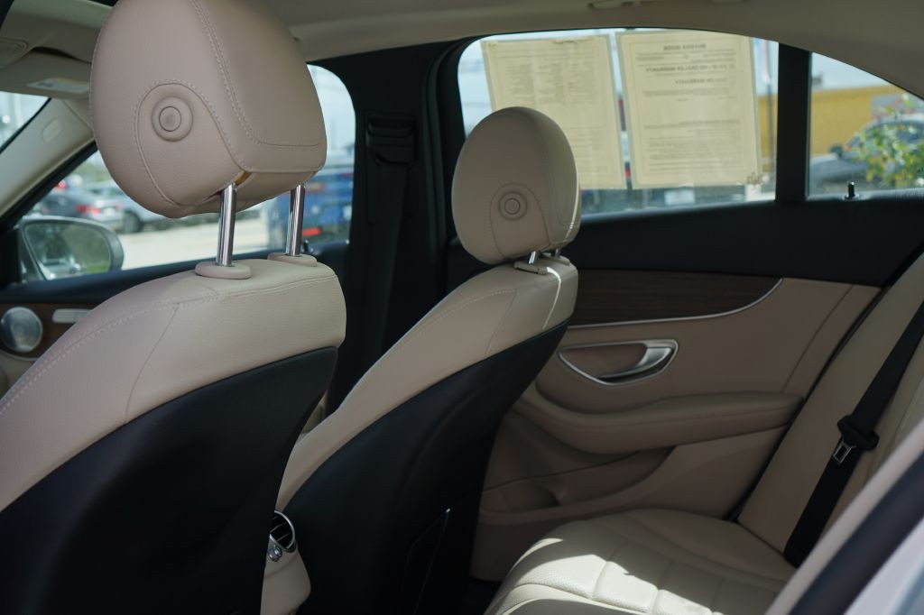 2021 Mercedes-Benz C-Class Image 13