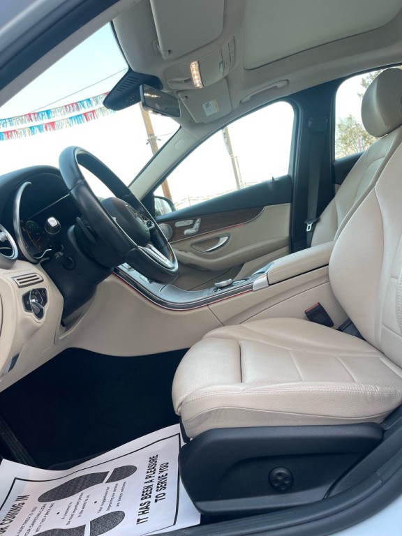 2021 Mercedes-Benz C-Class Image 15