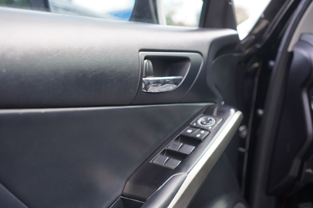 2014 Lexus IS Image 22