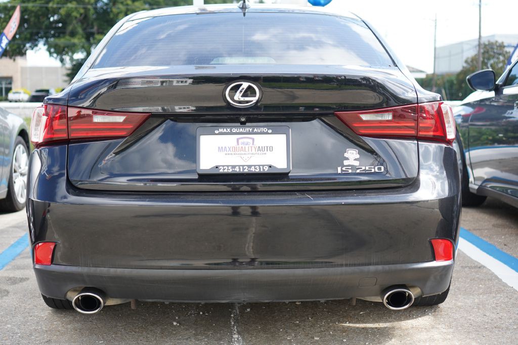 2014 Lexus IS Image 28