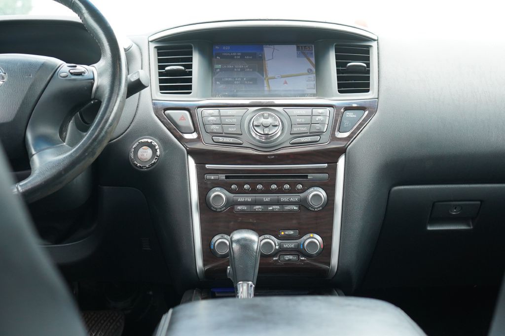 2019 Nissan Pathfinder Image 23