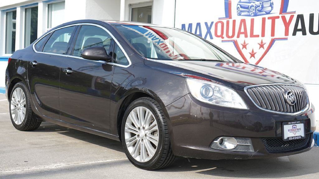 2014 Buick Verano Image 2