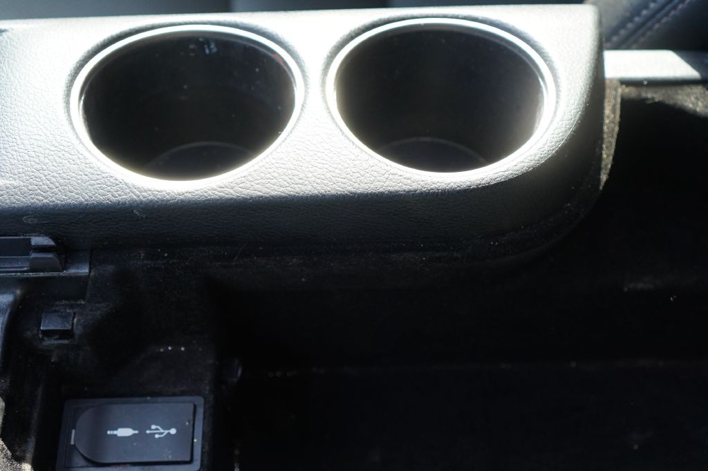 2015 Lexus IS Image 26
