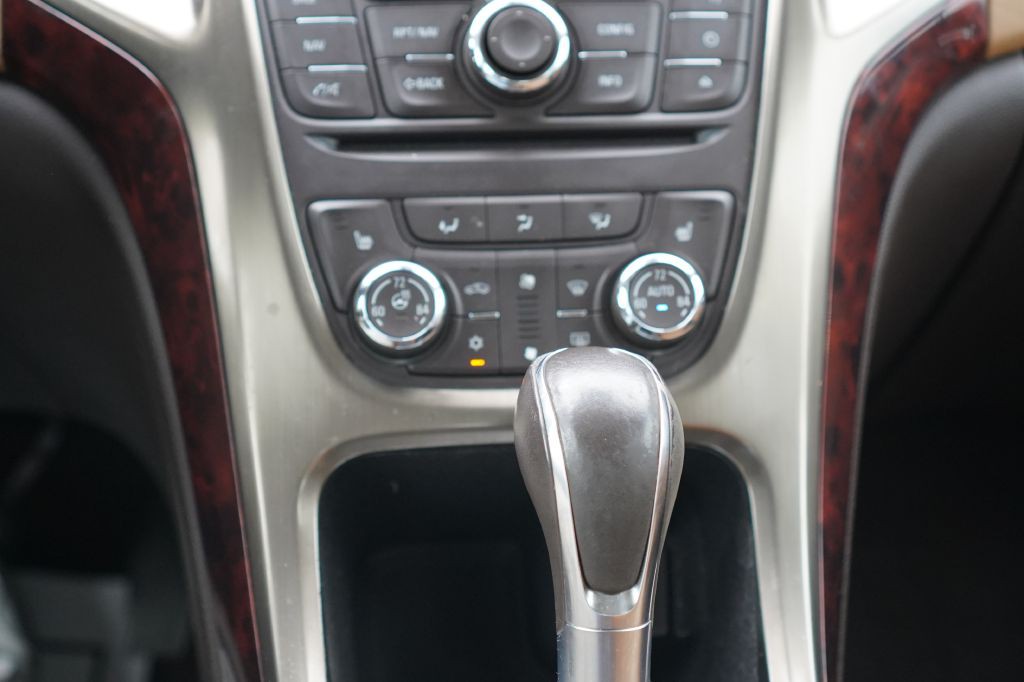 2014 Mazda Mazda3 Image 19