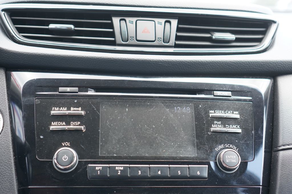 2017 Nissan Rogue Image 20