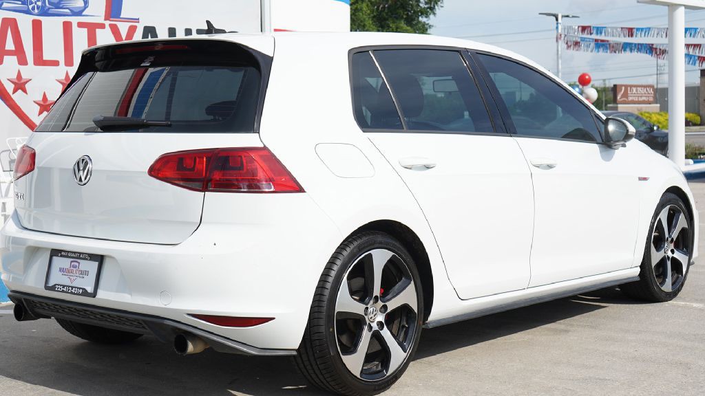 2016 Volkswagen GTI Image 5