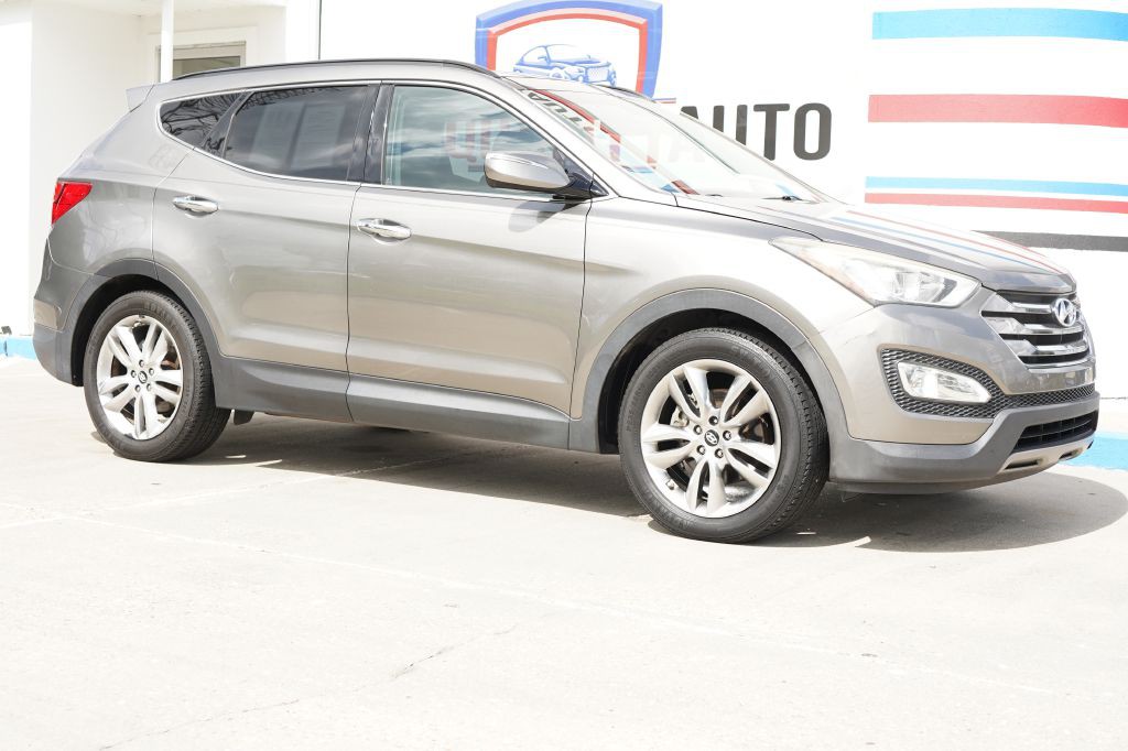 2014 Hyundai Santa Fe Sport Image 3