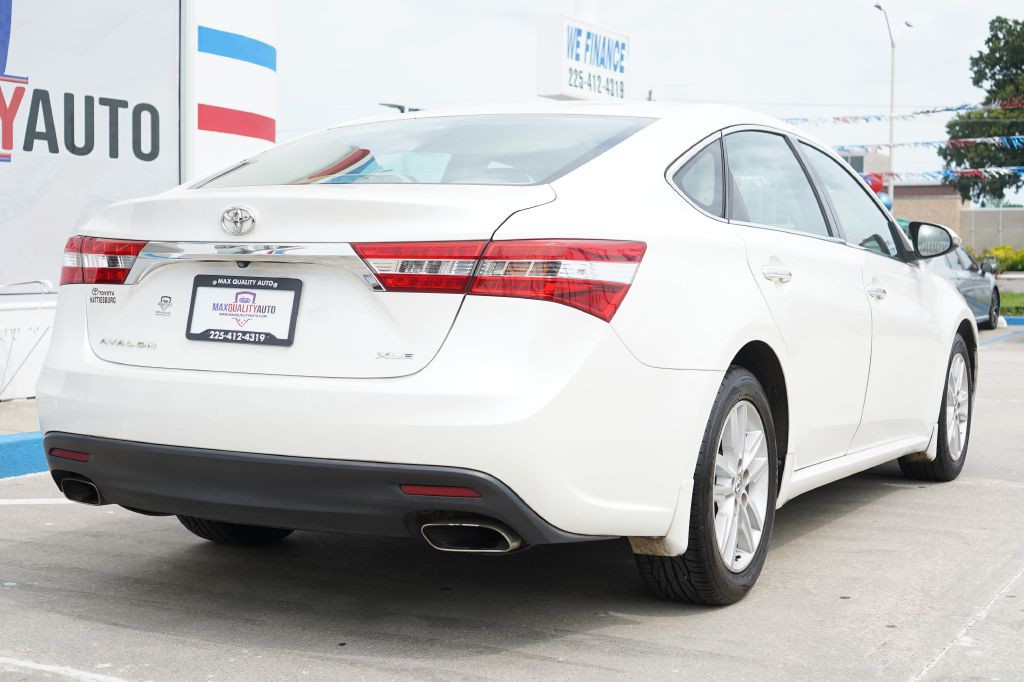 2014 Toyota Avalon Image 6