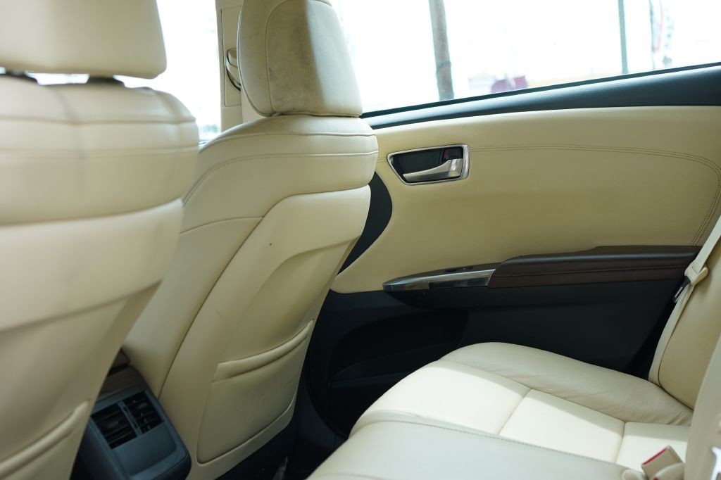 2014 Toyota Avalon Image 20