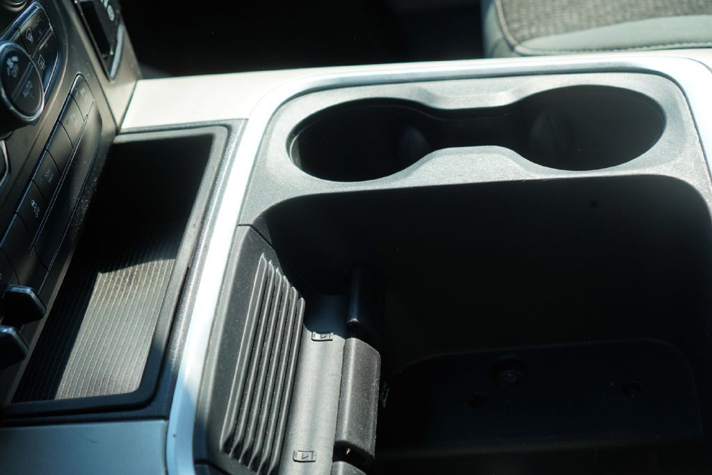 2017 RAM 1500 Image 16