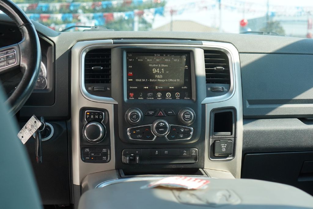 2017 RAM 1500 Image 18