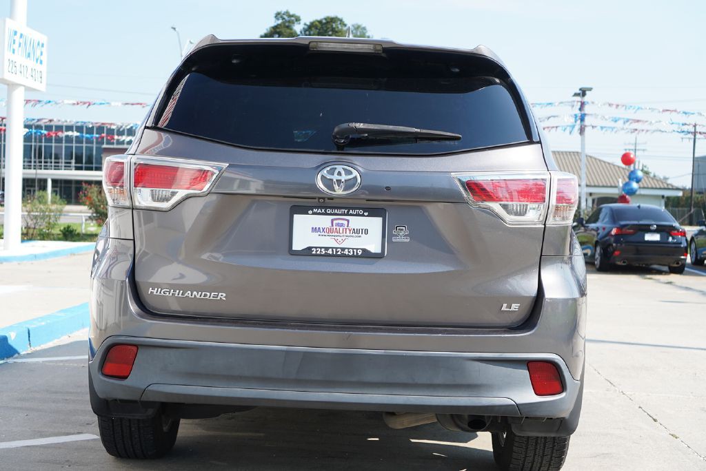 2015 Toyota Highlander Image 6