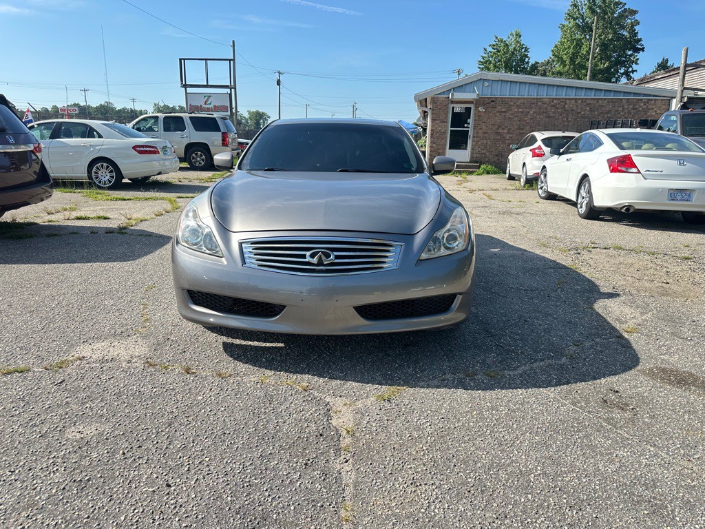 2008 INFINITI G37 Image 2