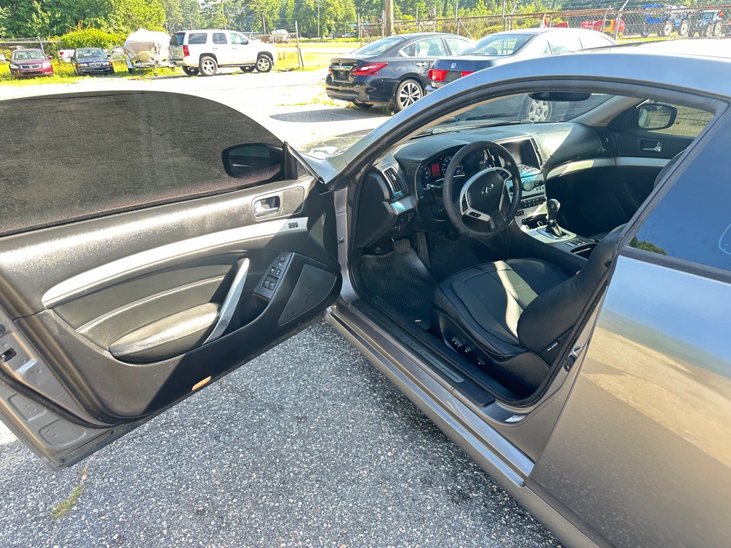 2008 INFINITI G37 Image 9