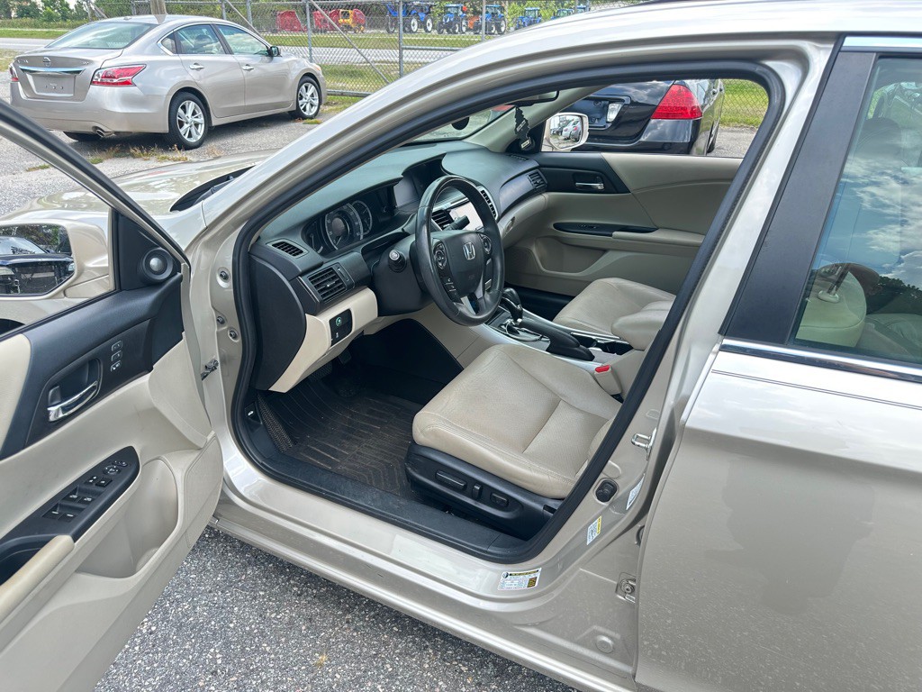 2014 Honda Accord Image 9