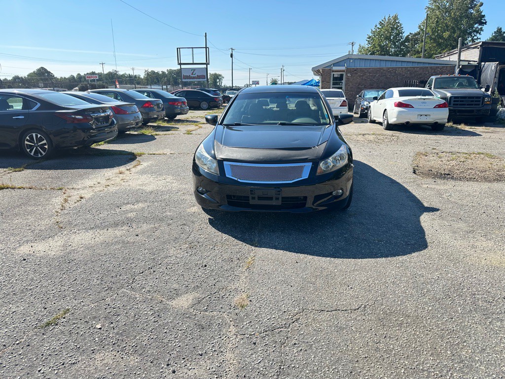 2009 Honda Accord Image 2