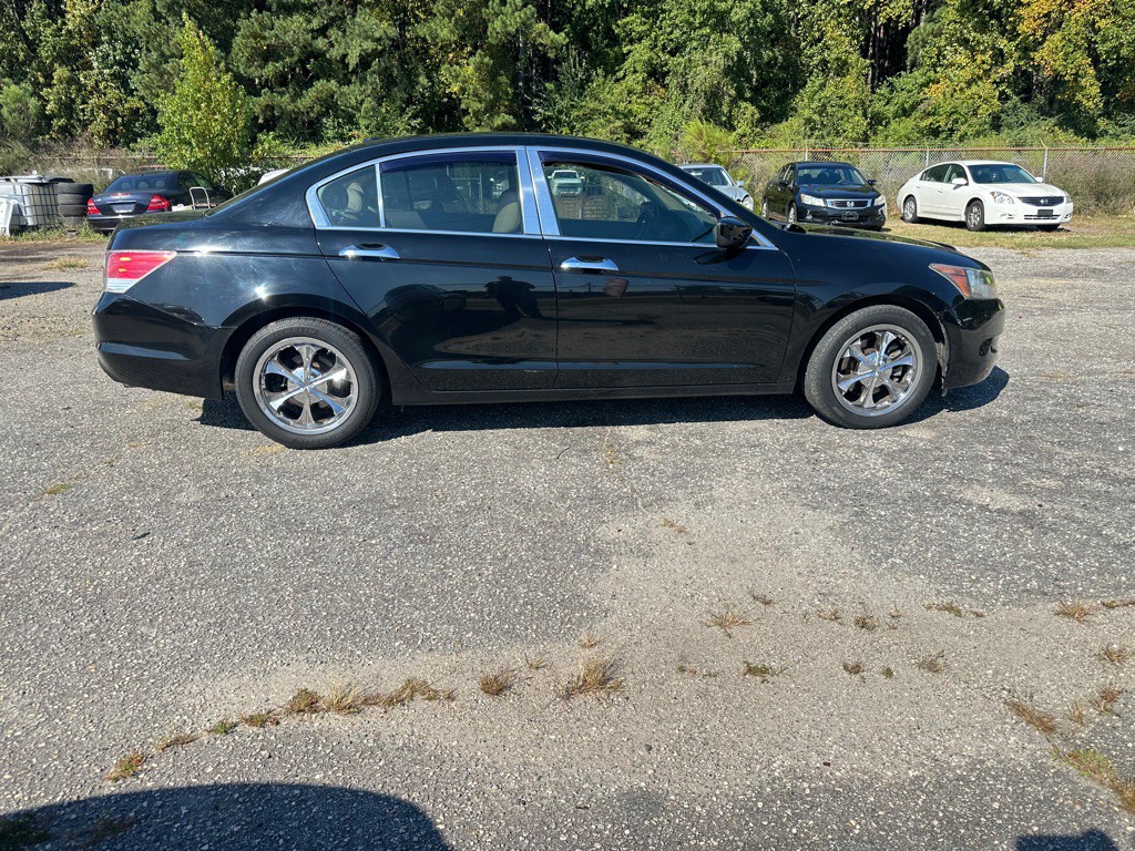 2009 Honda Accord Image 4