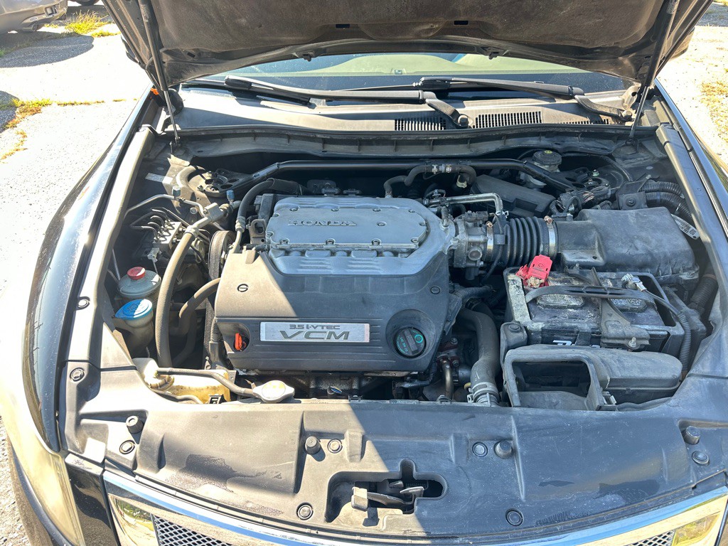 2009 Honda Accord Image 16