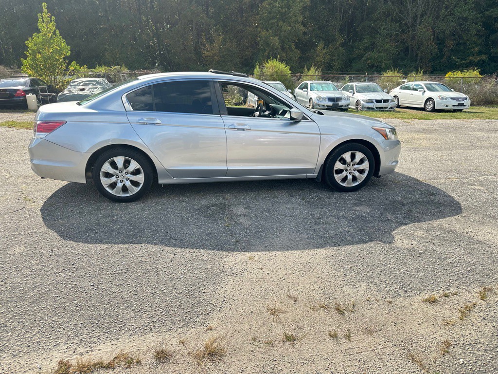 2008 Honda Accord Image 4