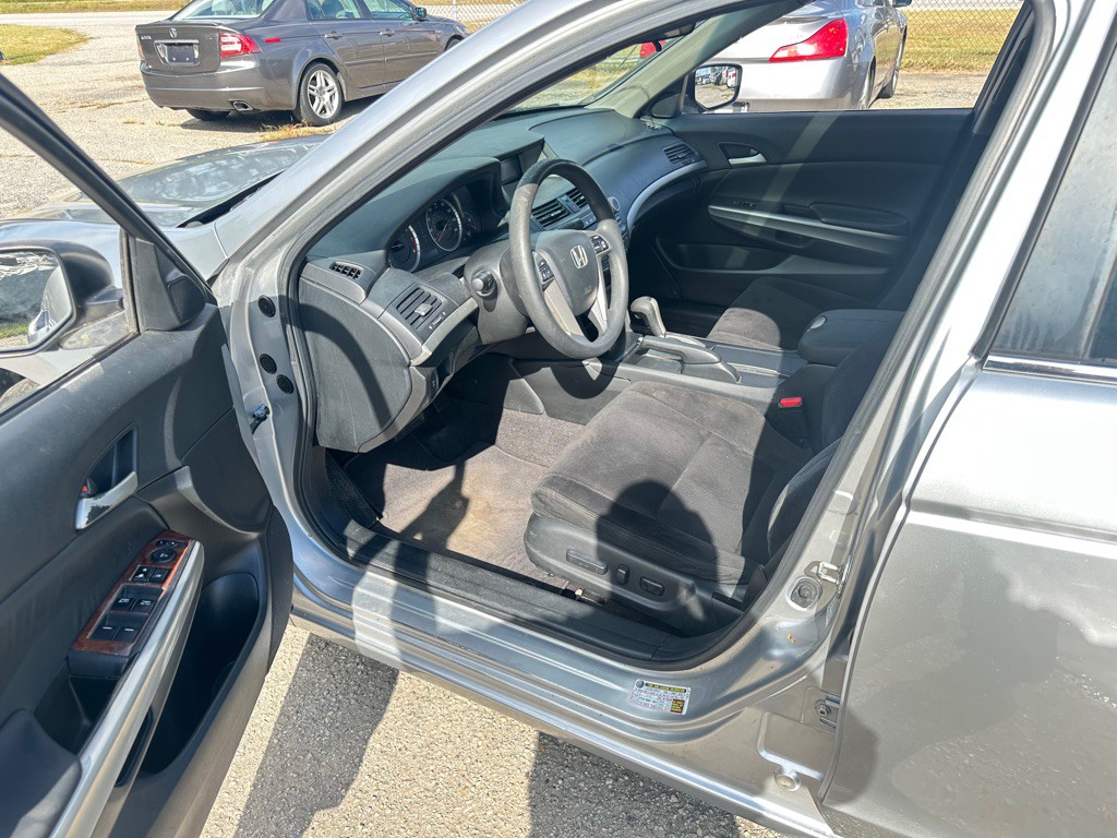 2008 Honda Accord Image 10