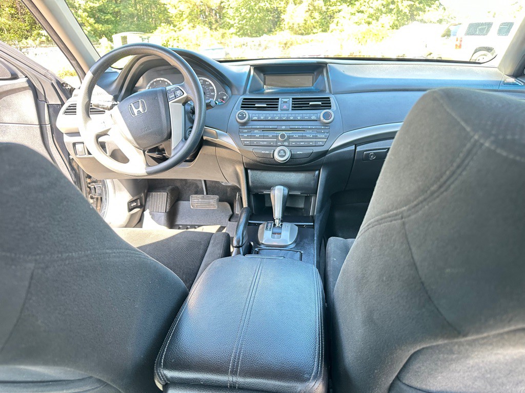 2008 Honda Accord Image 12