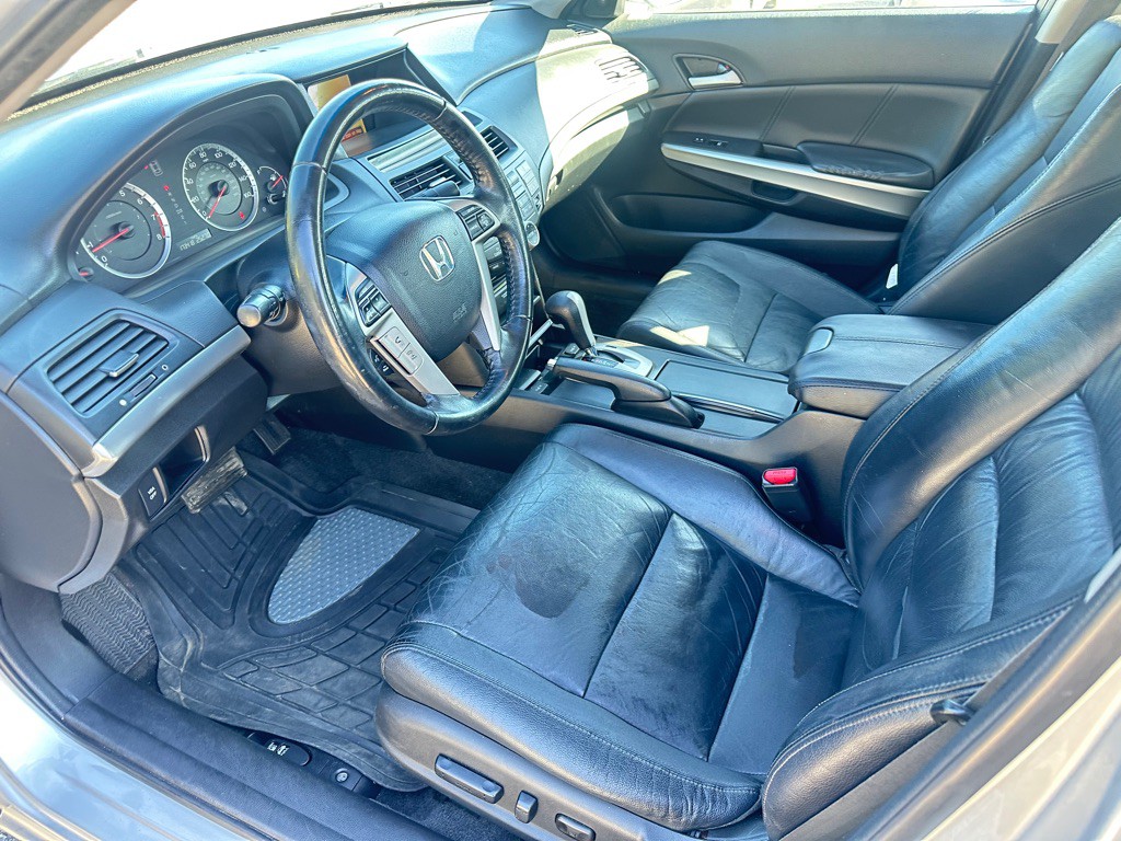 2009 Honda Accord Image 6