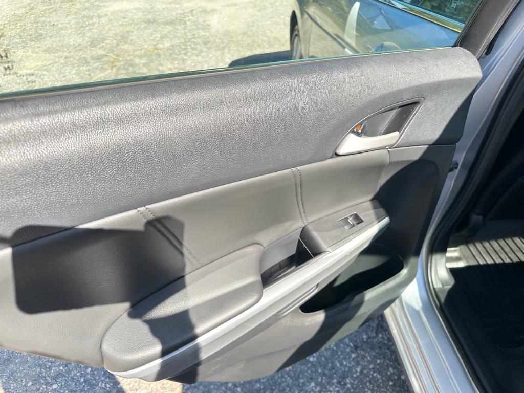 2009 Honda Accord Image 9