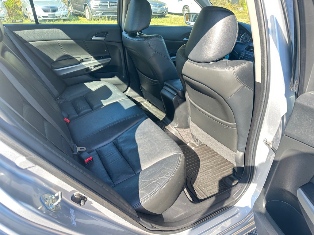 2009 Honda Accord Image 10
