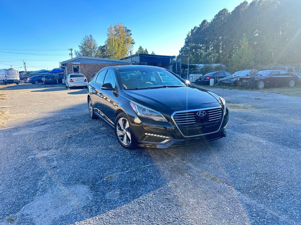 2016 Hyundai Sonata Image 3