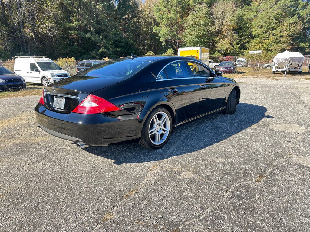 2007 Mercedes-Benz CLS-Class Image 5