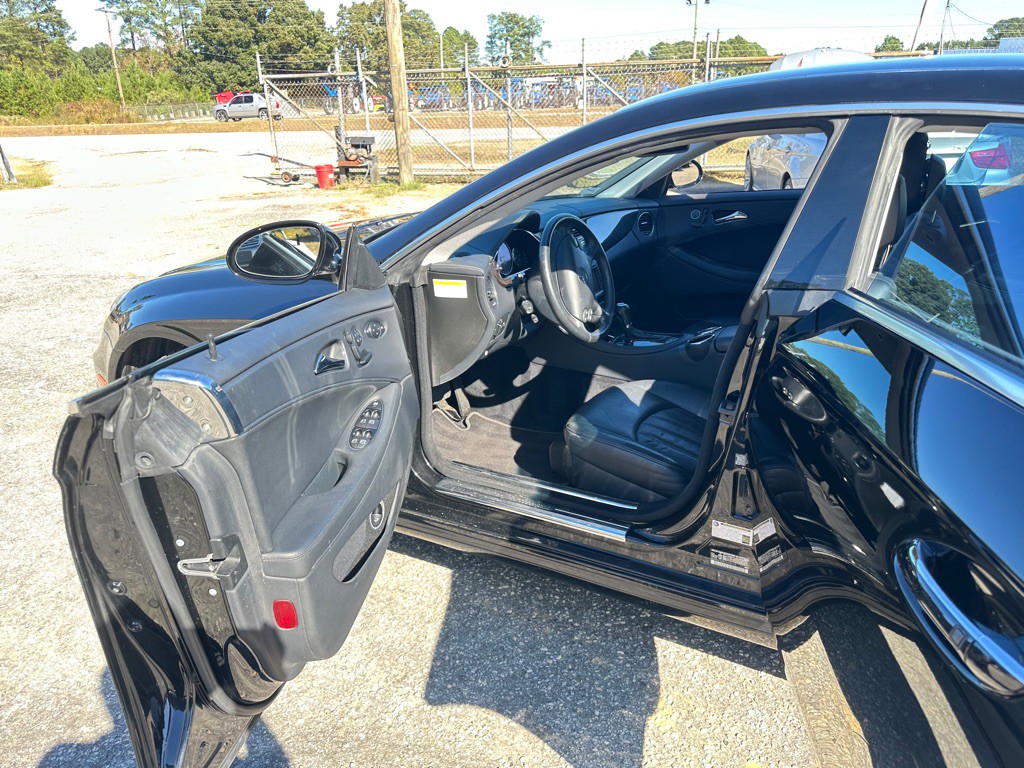 2007 Mercedes-Benz CLS-Class Image 9