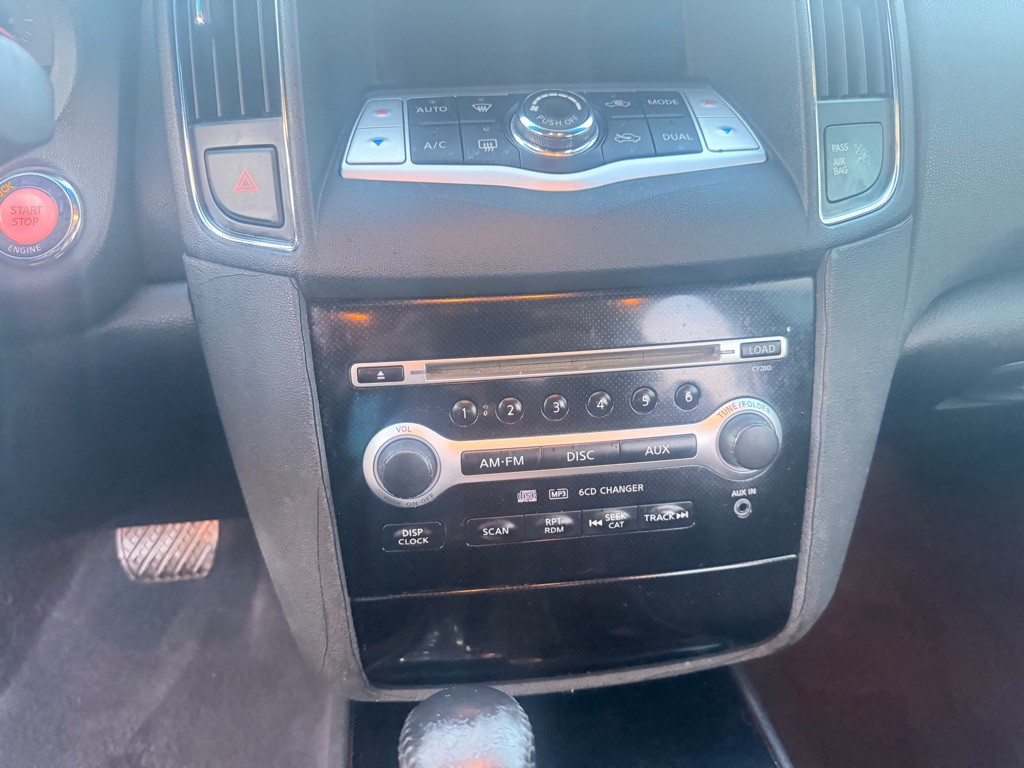 2009 Nissan Maxima Image 15