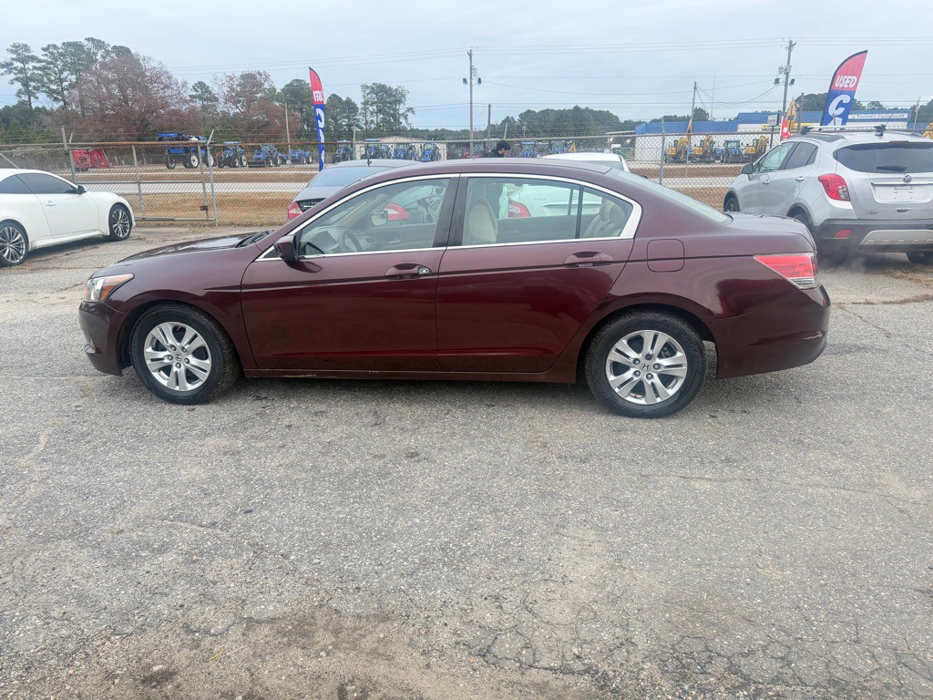 2010 Honda Accord Image 8