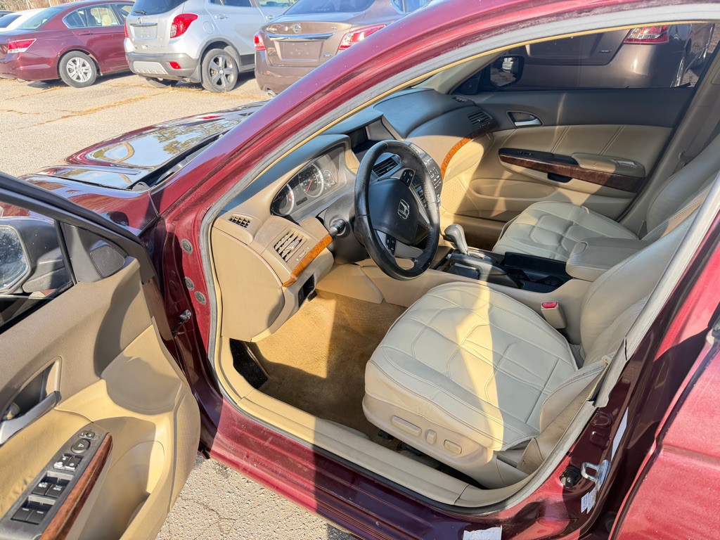 2008 Honda Accord Image 9