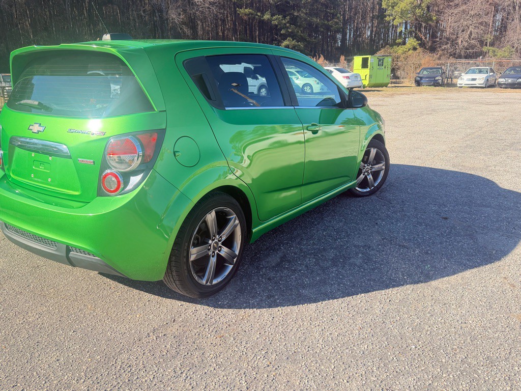 2015 Chevrolet Sonic Image 5