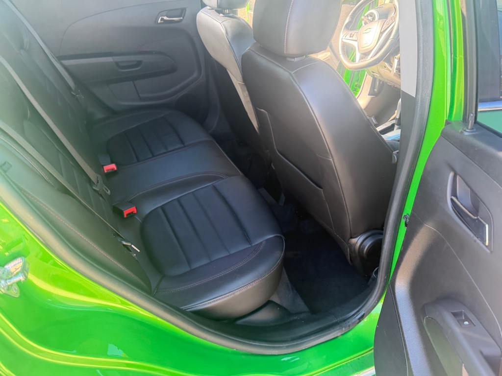 2015 Chevrolet Sonic Image 11