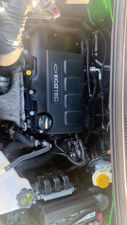 2015 Chevrolet Sonic Image 16