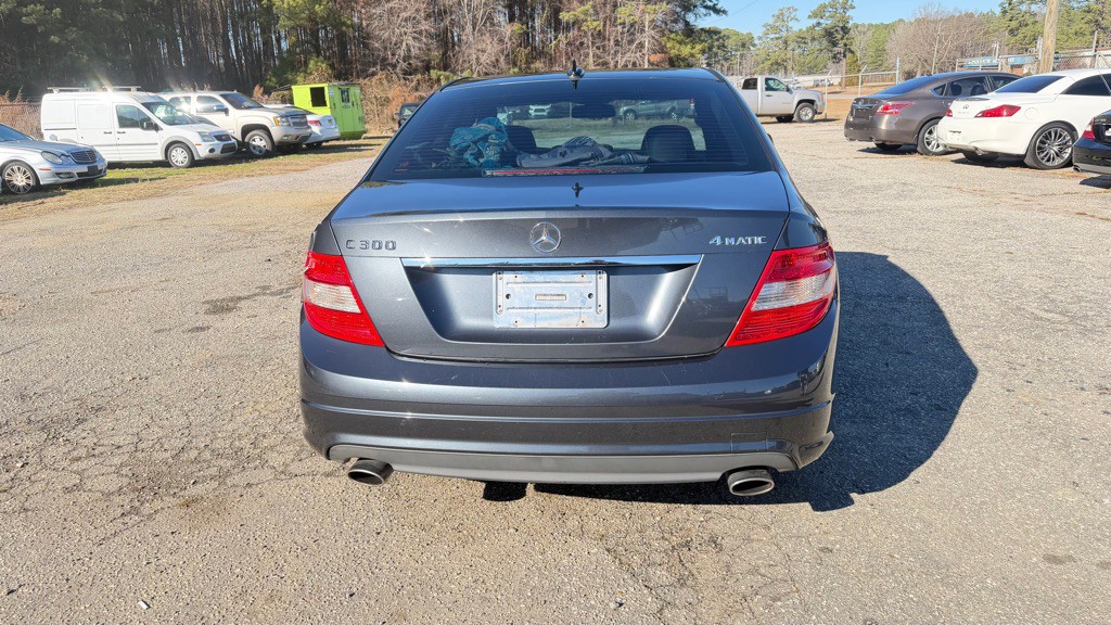 2009 Mercedes-Benz C-Class Image 6