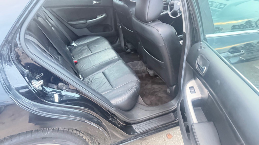 2007 Honda Accord Image 10