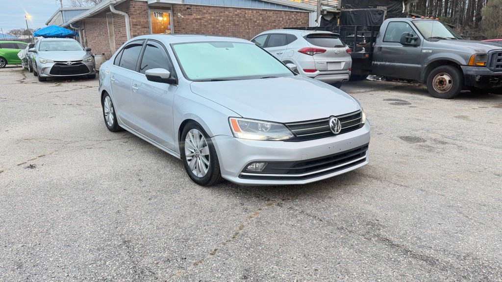 2015 Volkswagen Jetta Image 3