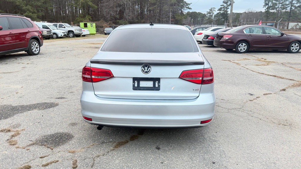 2015 Volkswagen Jetta Image 6